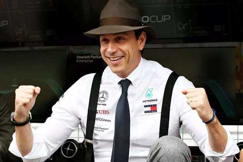  Mercedes F1 boss Toto Wolff is not sad to see Miami Grand Prix parade of team principals canceled 