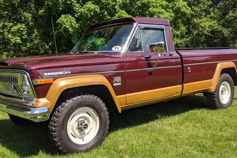 The Jeep J4000 Gets a Thumbs Up From Gladiator Fans