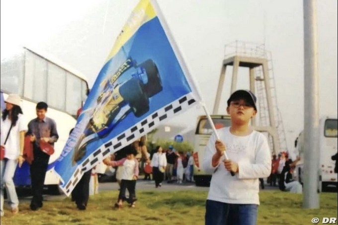 Formula 1 |  Alfa Romeo F1: The day Zhou became an Alonso fan