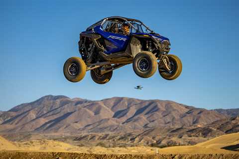 Baja Champion RJ Anderson Scares the Crap Out of Four Celebrity Athletes in a New 2022 Polaris RZR..