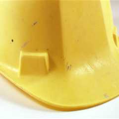 What ppe is used to protect your head from falling debris?