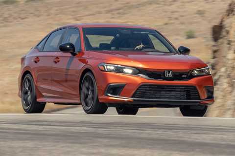 How to Turn Off the Honda Civic Si's Auto Rev-Match Function