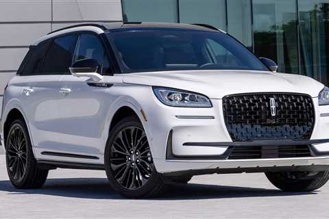 The 2023 Lincoln Corsair Is Gunning Hard for the Title “Best Compact Luxury SUV”