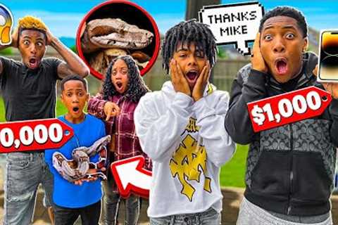 SURPRISED JAY WITH A IPHONE 14😱 & BOUGHT MY FAMILY TWO HUGE PET SNAKES!!🐍