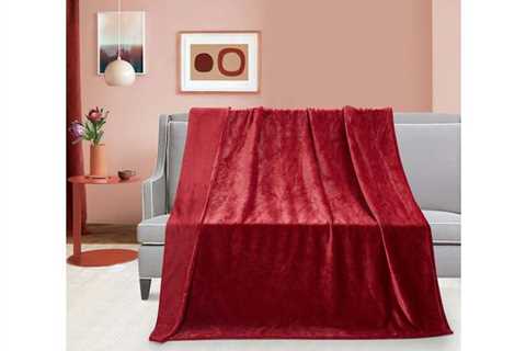 Basic Strong Fleece Throw Merlot for $60