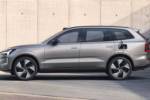 More Variants of the 2024 Volvo EX90 Electric Three-Row SUV To Come