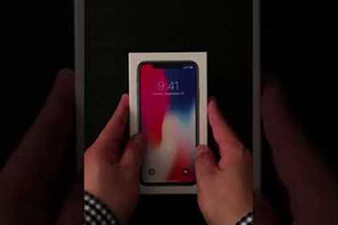 30 seconds unboxing Apple iPhone X Space Gray