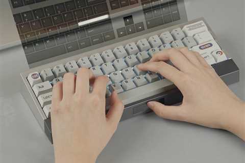 The Angry Miao AM Compact Touch Keyboard Dumps The Arrow Keys