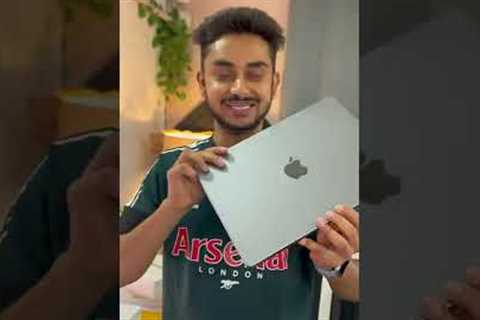 Apple MacBook Air & Apple MacBook Pro UNBOXING 😍 #Shorts