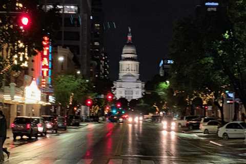 Traveling Safely at Night in Austin, Texas: All the Options You Need