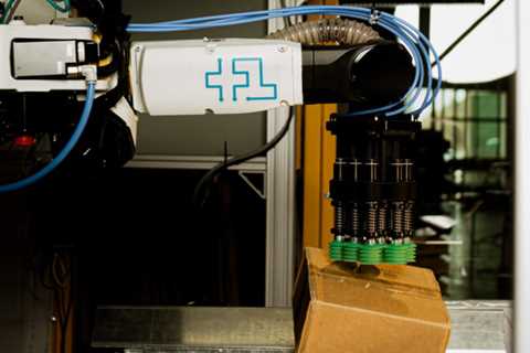 Plus One Robotics lands $50 million funding for its parcel handling technology