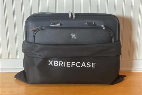 xBriefcase Review: I Found the Perfect Bag to Organize My Life