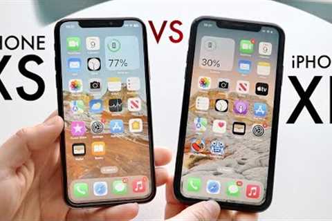 iPhone XS Vs iPhone XR In 2023! (Comparison) (Review)