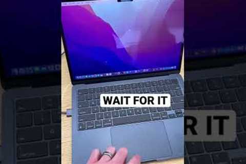 MacBook Air Midnight is beautiful but the finger prints 🤦‍♂️🤦‍♂️🤦‍♂️ #shorts #macbookair