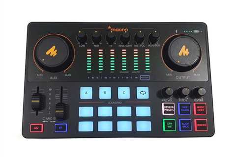 Put Your Stream In The Hands Of Maono, The Maonocaster AME2 And PD200X Mic