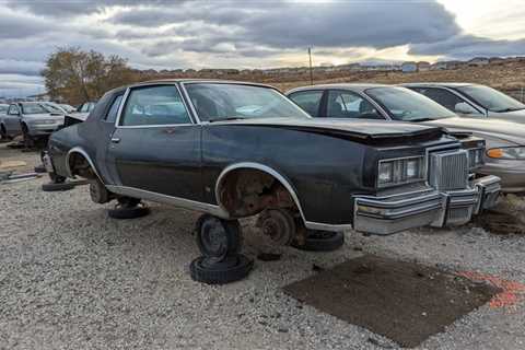 Junkyard Gem: 1980 Pontiac Grand Prix LJ