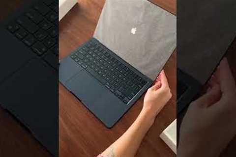 MacBook Air M2 Midnight // UNBOXING 💻🍎 #macbook #macbookair #macbookairm2 #apple