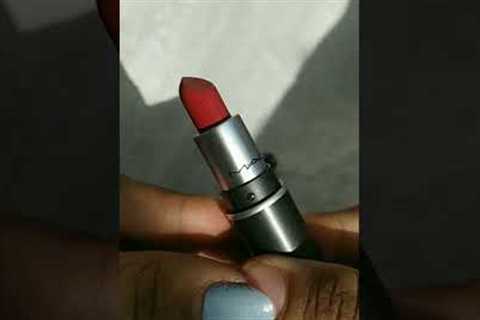 MAC Ruby Woo Mini Retro Matte Lipstick #maccosmetics #redlipstick #makeup