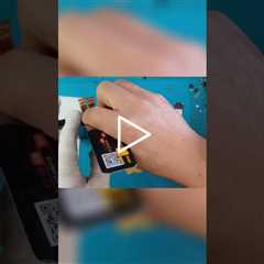 Effortless Tech Repair: Removing a Daughter Board [NOKIA G21] | Sydney CBD Repair Centre