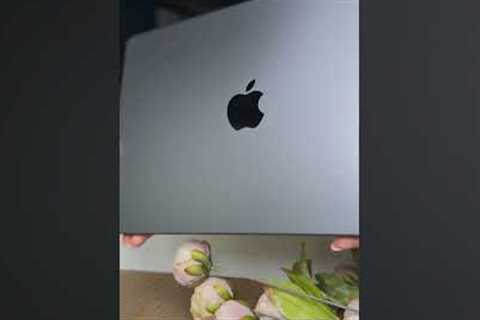 MacBook Pro 14” 1 TB unboxing. #MacBook #macbookpro #apple #applecomputer #applemacbook #macbookpros