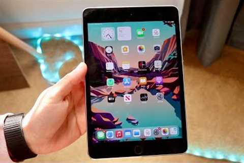iPad Mini 4 In 2025! (Still Worth It?) (Review)
