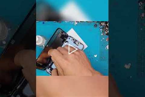 iPhone Display Replacement: A Cleaner, Google Pixel Inspired Design [IPHONE 14] | Sydney CBD Repair